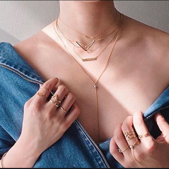 Wanderlust & co. Moonphase Necklace,NWT & Boxed - Picture 5 of 6